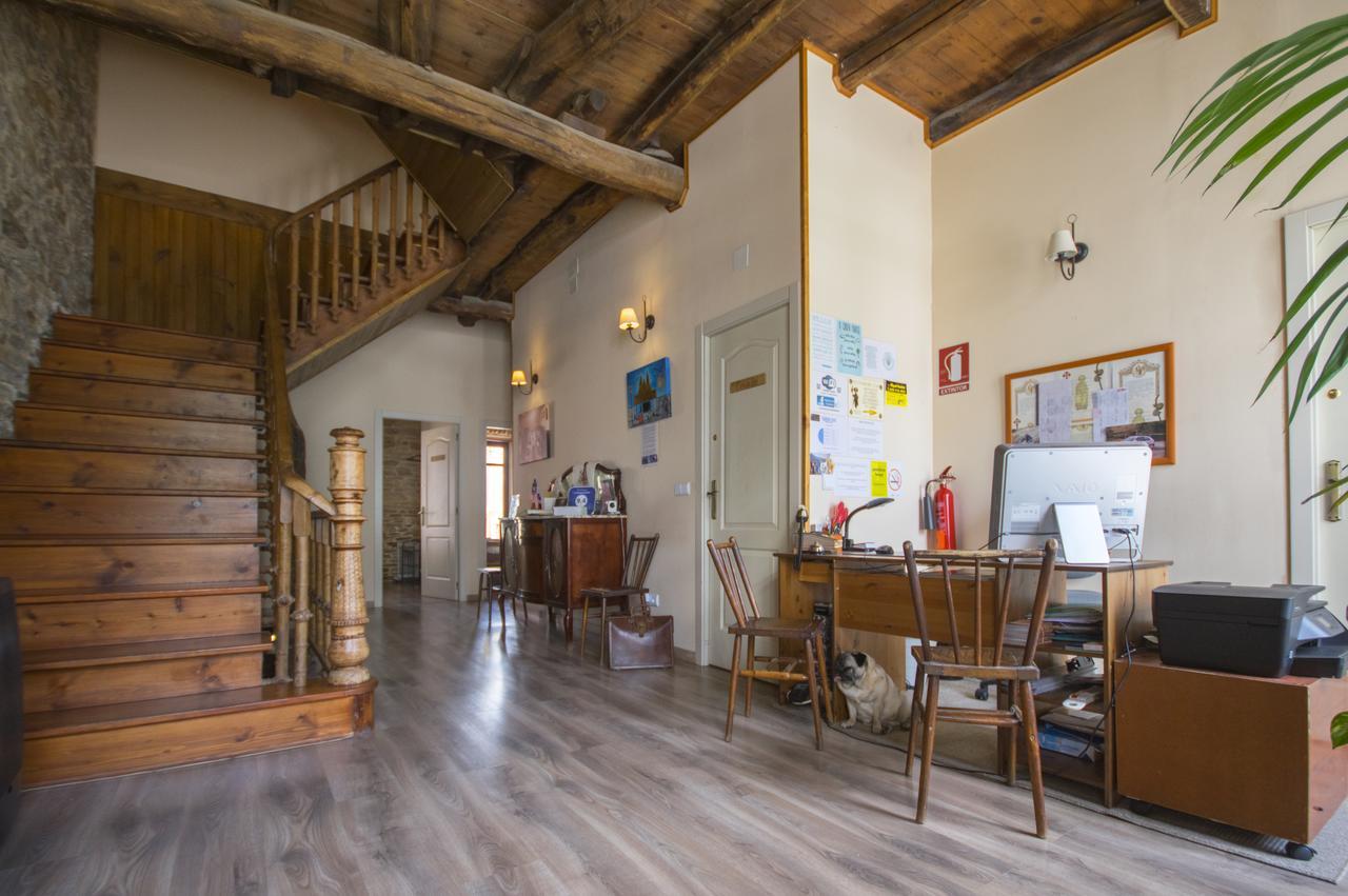 Хостел La Casona De Саррия Экстерьер фото