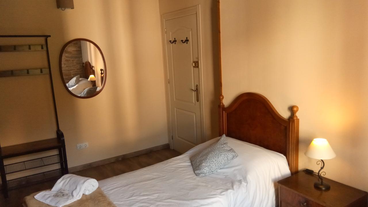 Хостел La Casona De Саррия Экстерьер фото